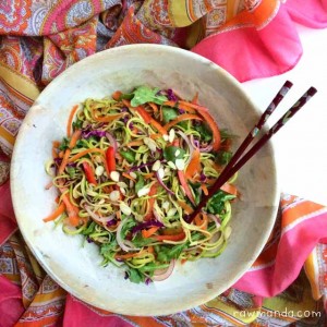 pad-thai-raw-vegan-almond-butter-sauce-recipe