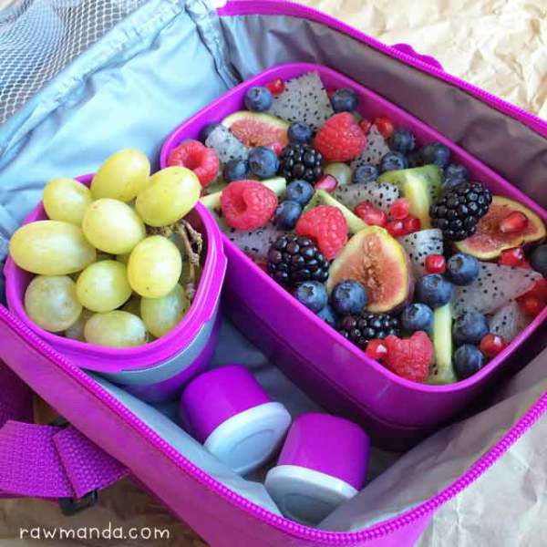 Product Review | Bentgo Stackable Lunchbox Containers + 20% Off Promo